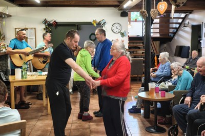 Hudba v Domově U Nás