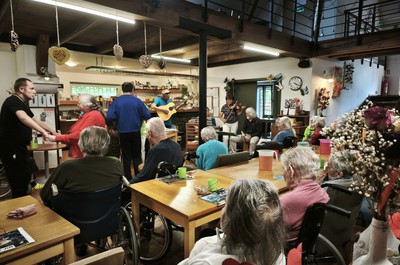 Hudba v Domově U Nás