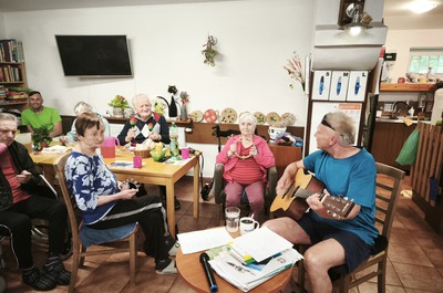 Hudba v Domově U Nás