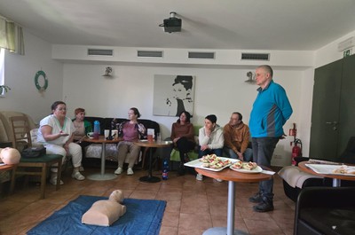 Vzdělávání našich pracovníků, abychom svým klientům poskytovali tu nejlepší péči