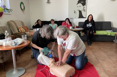 Vzdělávání našich pracovníků, abychom svým klientům poskytovali tu nejlepší péči