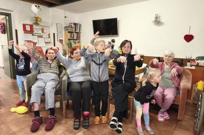 Oslava MDŽ v Domově U Nás 2026